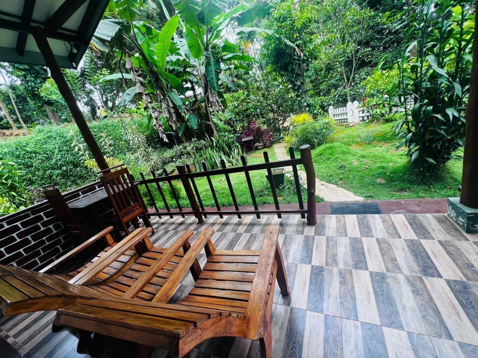 Rest Full Homestay Ella Esterno foto
